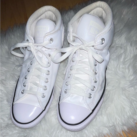 Men’s all white leather high top converse/chuck taylors size 10 - Picture 2 of 4